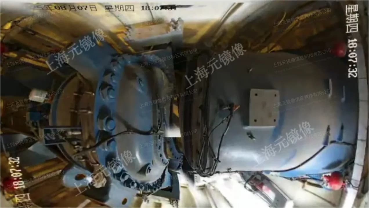 设备全景拼接效果